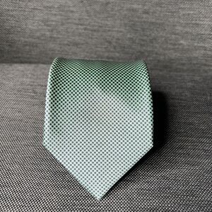 Stefano Ricci Mens 100% Silk Tie Green With Navy Micro Diamond Pattern 62" x 3.5